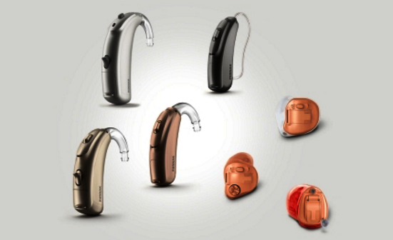 Vitus+ aporta un rendimiento sólido en multitud de situaciones auditivas. Puede estar seguro de que va a adquirir un audífono de calidad con tecnología de Phonak contrastada que es resistente, fiable y económico.
